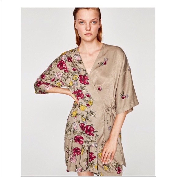 Zara Tops - NWOT Zara Kimono - Top